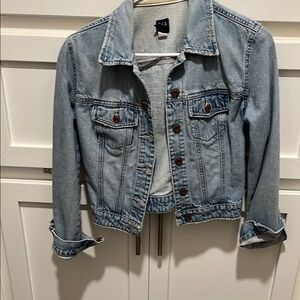 GAP Blue Jean Jacket Classic Style Vintage 🥰